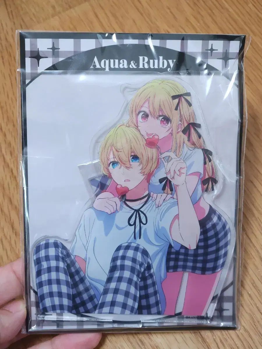 推しの子 星野 愛久愛海(星野 アクア) 星野 瑠美衣(星野 ルビー