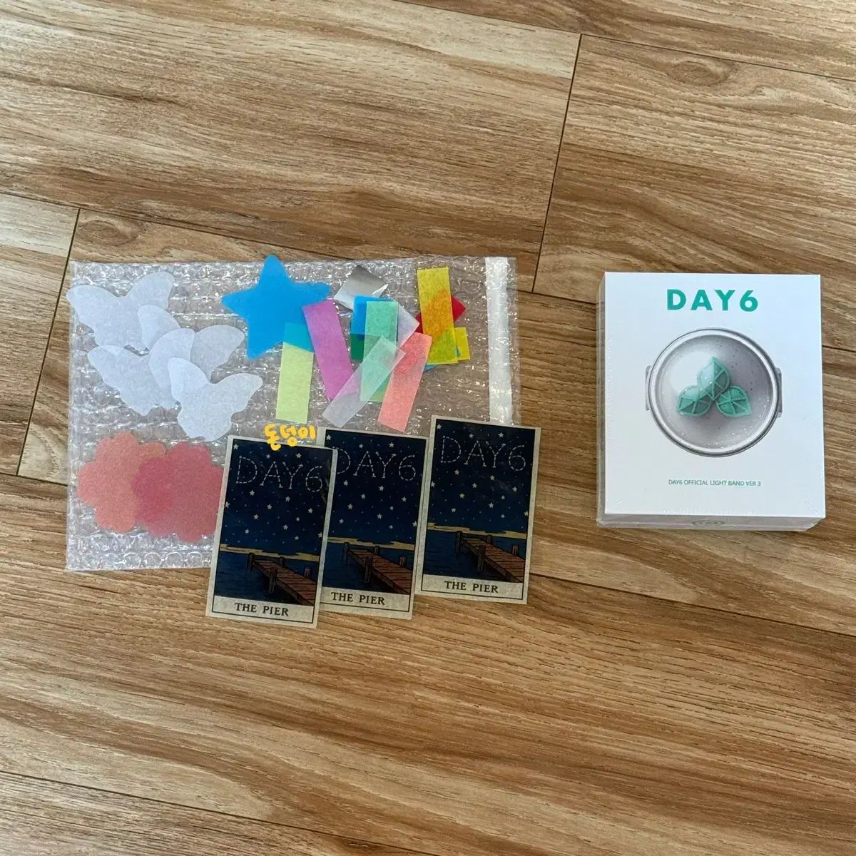 DAY6(デイシックス) 未開封 新品 DAY6 OFFICIAL LIGHT BAND Day6