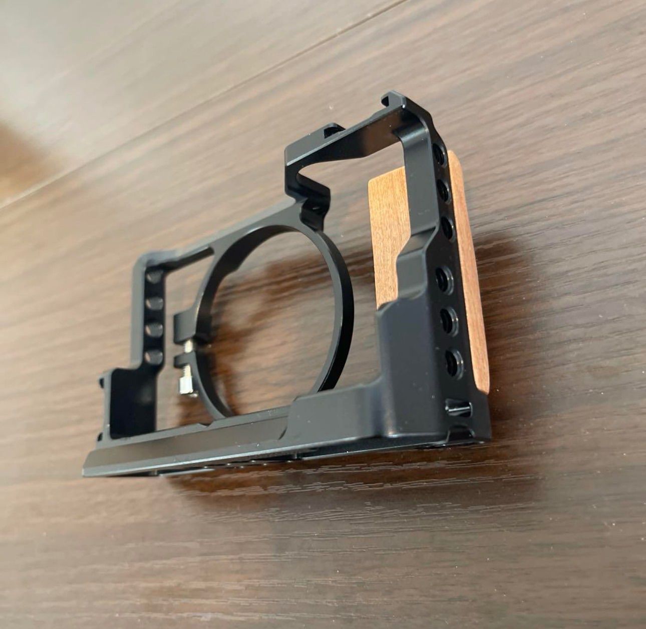 4095 SmallRig カメラゲージ SONY RX100M7 M6用 - メルカリ