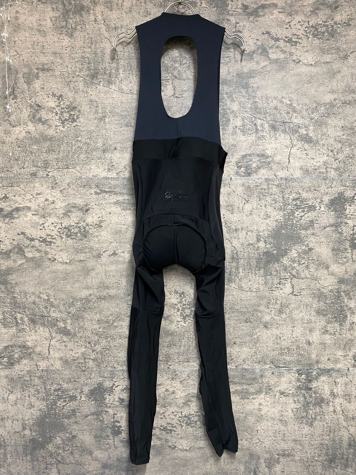 JJ199 ラファ RAPHA CORE WINTER TIGHTS WITH PAD ビブタイツ 黒 Mサイズ 外側パッド部 毛玉 小