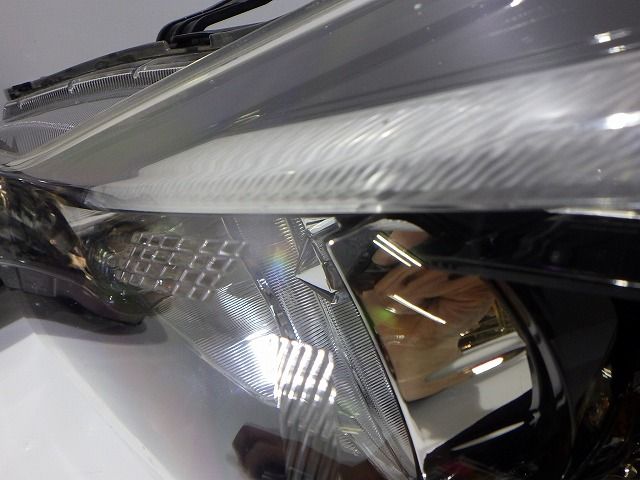 ヘッドライト左右