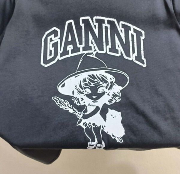 ★GANNI★ ブラック Basic Cotton Witch Tシャツ black-basic-cotton-witch-