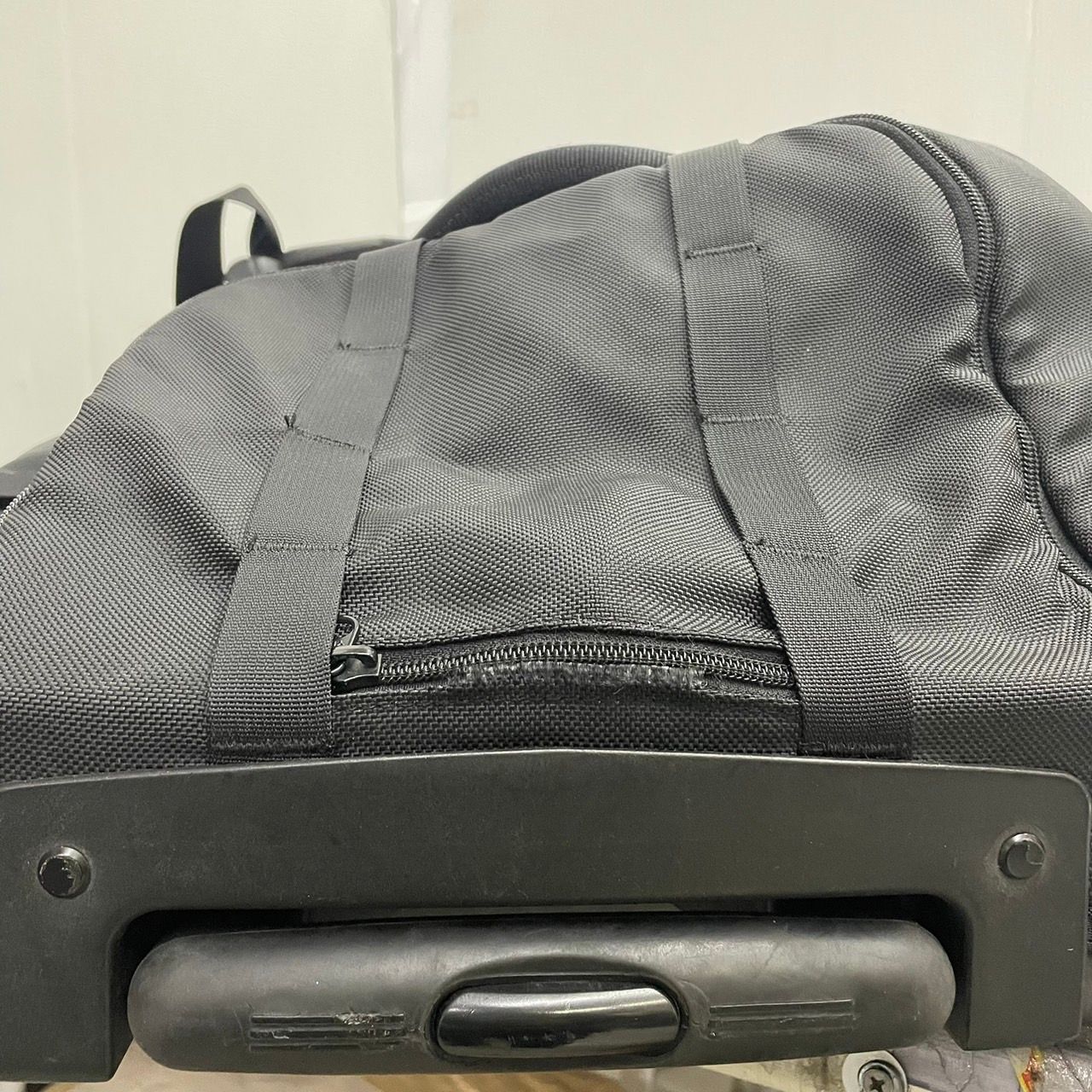 送料無料h1013 GREGORY グレゴリー 105L ローラーダッフルキャリーカート 黒 ブラック キャリーケース ダッフルバッグ 旧ロゴ 旅行カバン h1013 GREGORY グレゴリー 105L ローラーダッフルキャリーカート
