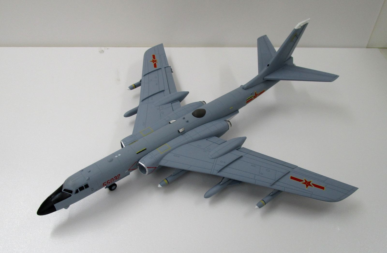 インターアライド 1/72 中国人民解放軍空軍 戦略爆撃機 H-6K (戦