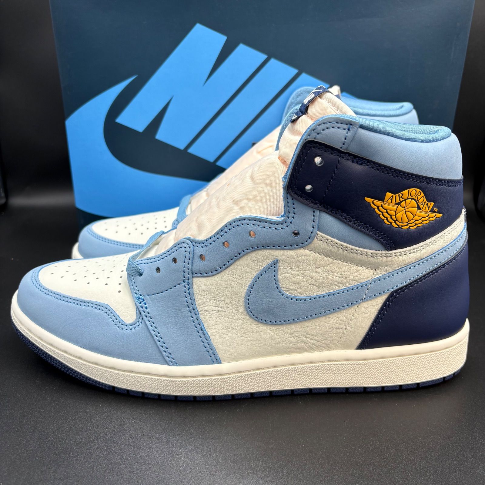 未使用 NIKE ウィメンズ エア ジョーダン 1 レトロ 26.5㌢ 新品 28.5cm Nike Women's Air Jordan 1 Retro High OG 