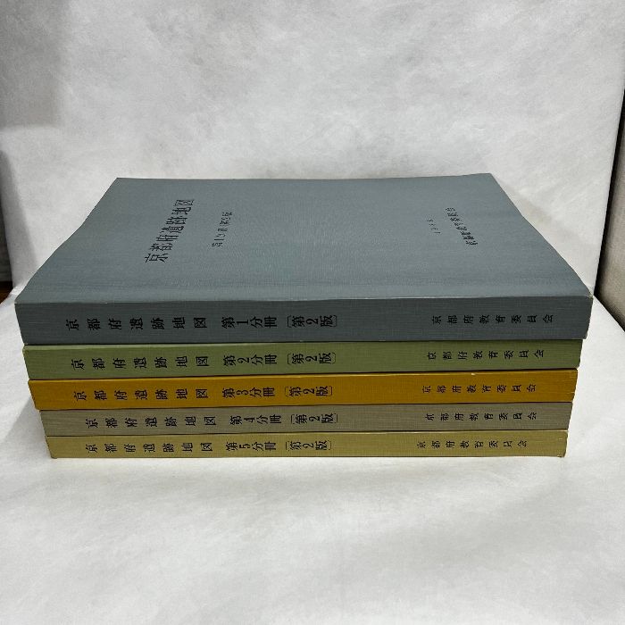 【中古】 香港グラフィティ 香港世界へのアプローチ・ハンドブック/みずうみ書房/小宮清 レア本「香港グラフィティ」小宮清+新谷直恵。香港世界への