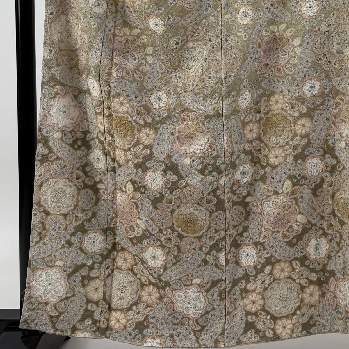 付下げ 身丈161cm 裄丈67cm M 袷 辻が花柄 金通し 灰茶 正絹 秀品