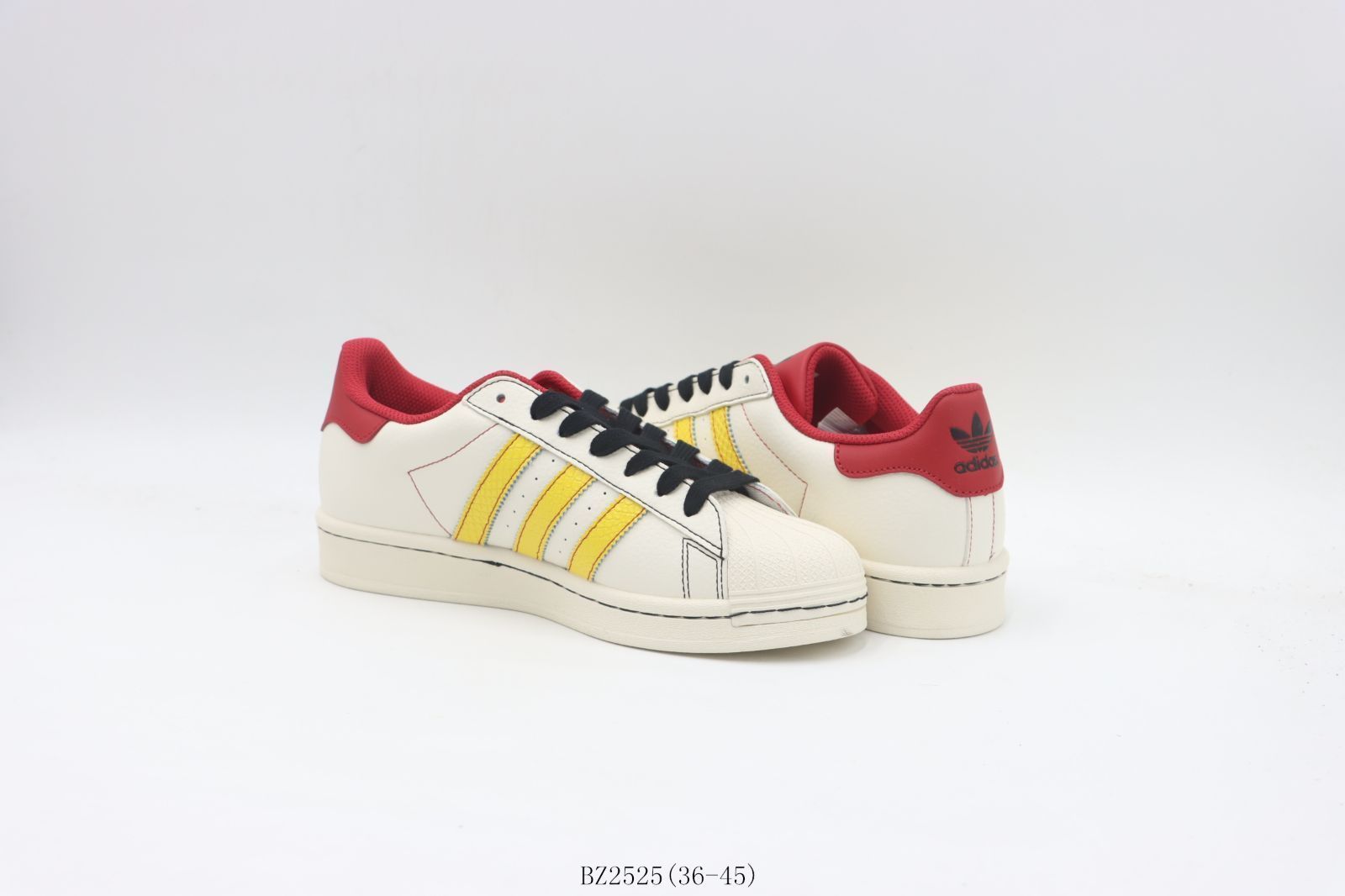 今日特価】アディダス Adidas スケートシューズ BZ2525 ホワイト