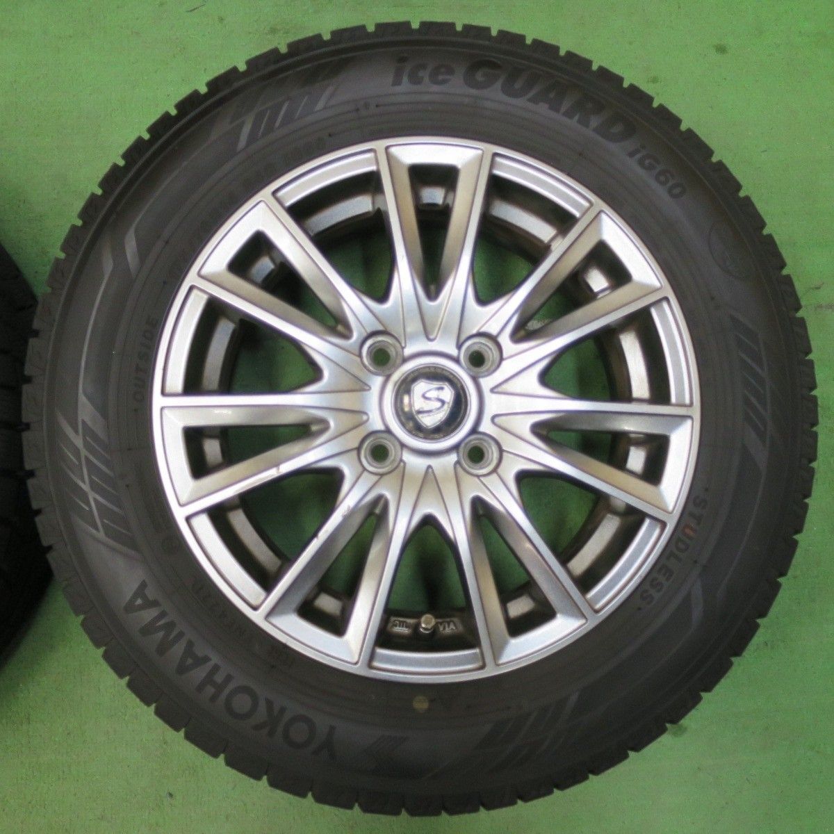 165/60R15 スタッドレス 21年 ダンロップ WM02 バリ山 DUNLOP WINTER