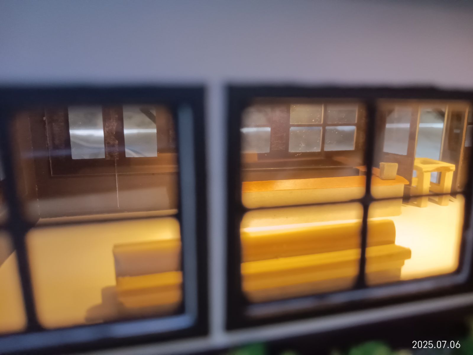 HOゲージ】白壁木造ローカル駅舎 ストラクチャー（☆建屋照明付）着色