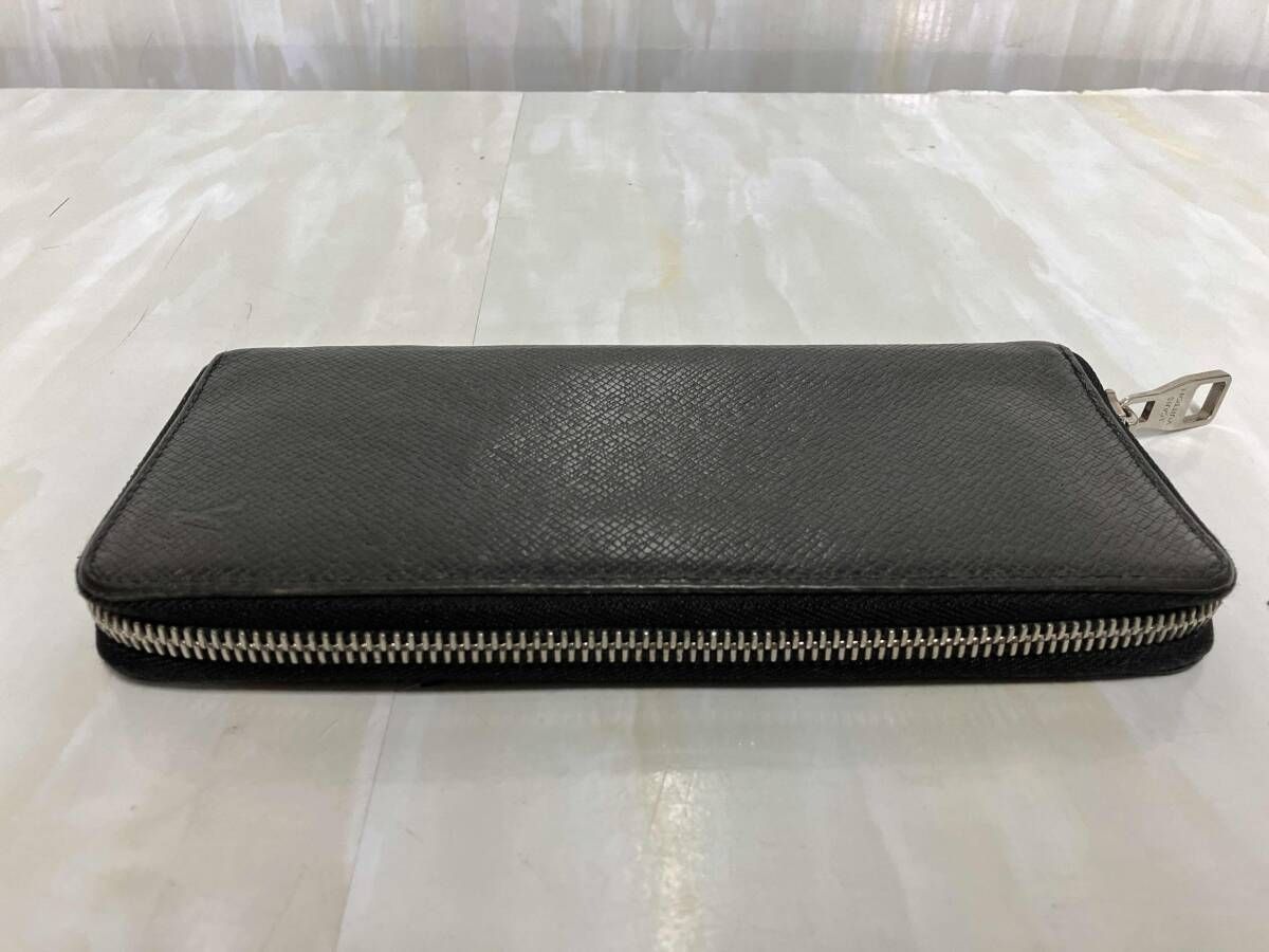 ルイヴィトン Louis Vuitton タイガ ジッピーウォレット ヴェル