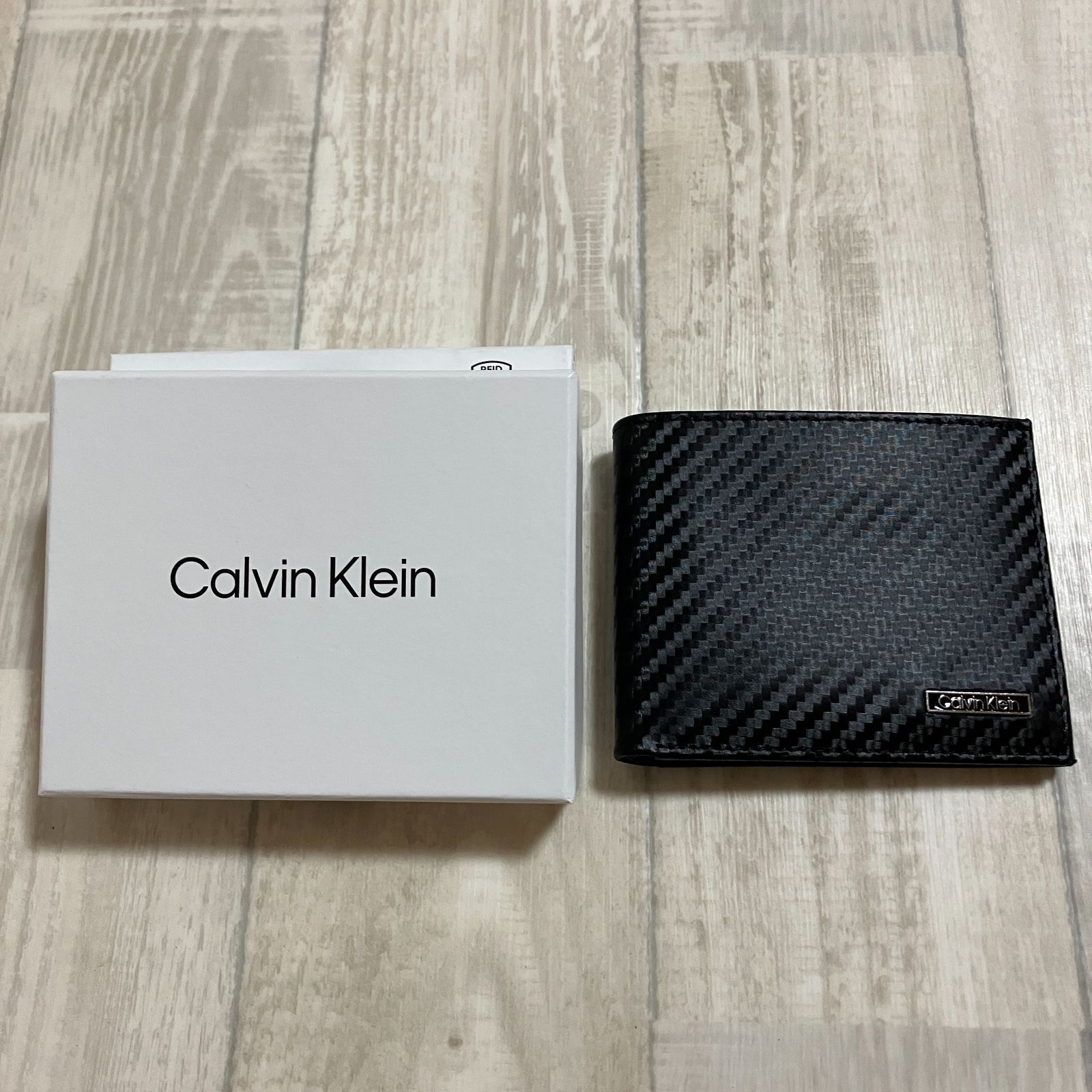 未使用品 Calvin Klein 二つ折り財布 カルバンクライン 財布 - 小物