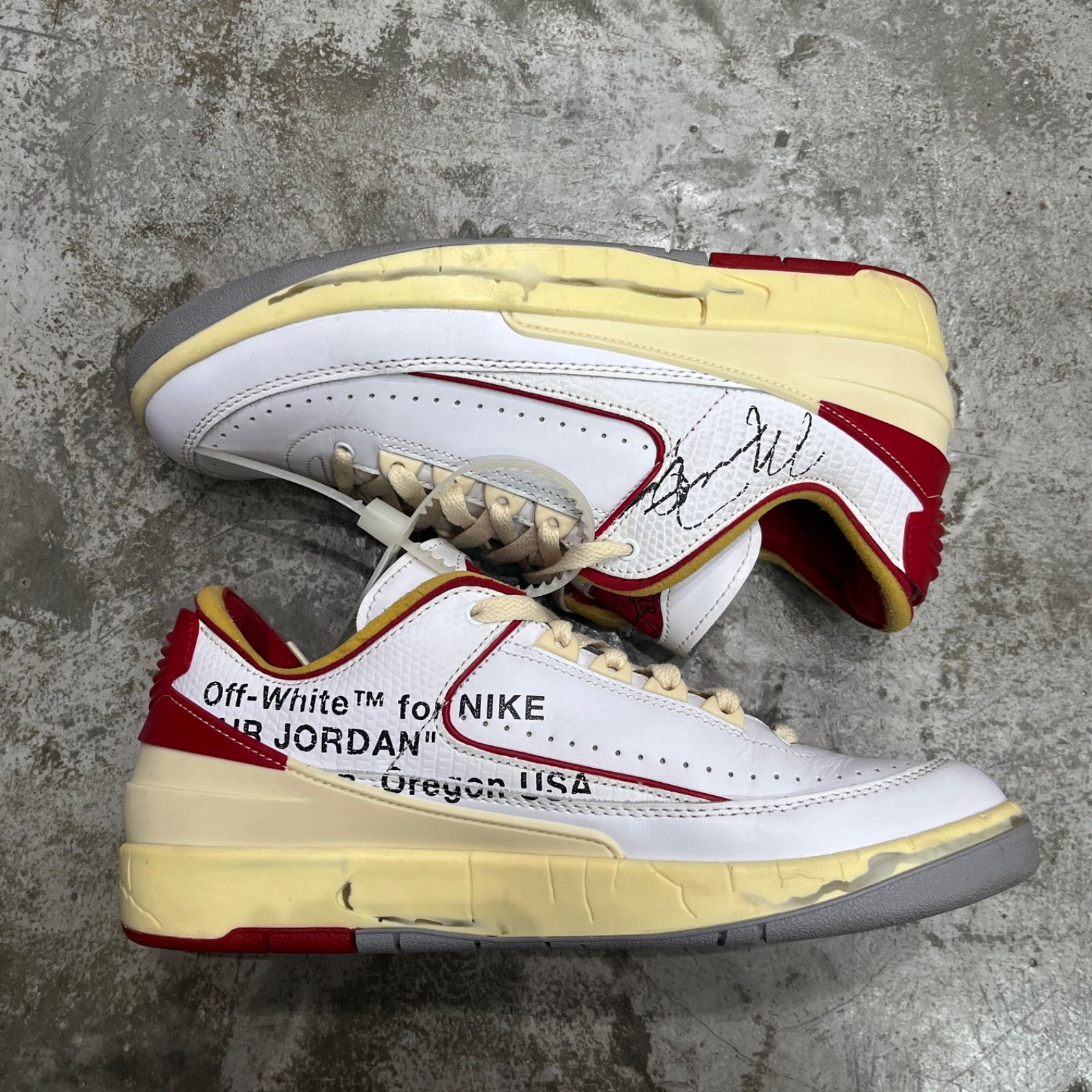 Off-White NIKE Air Jordan 2 Low White and Varsity Red エア 