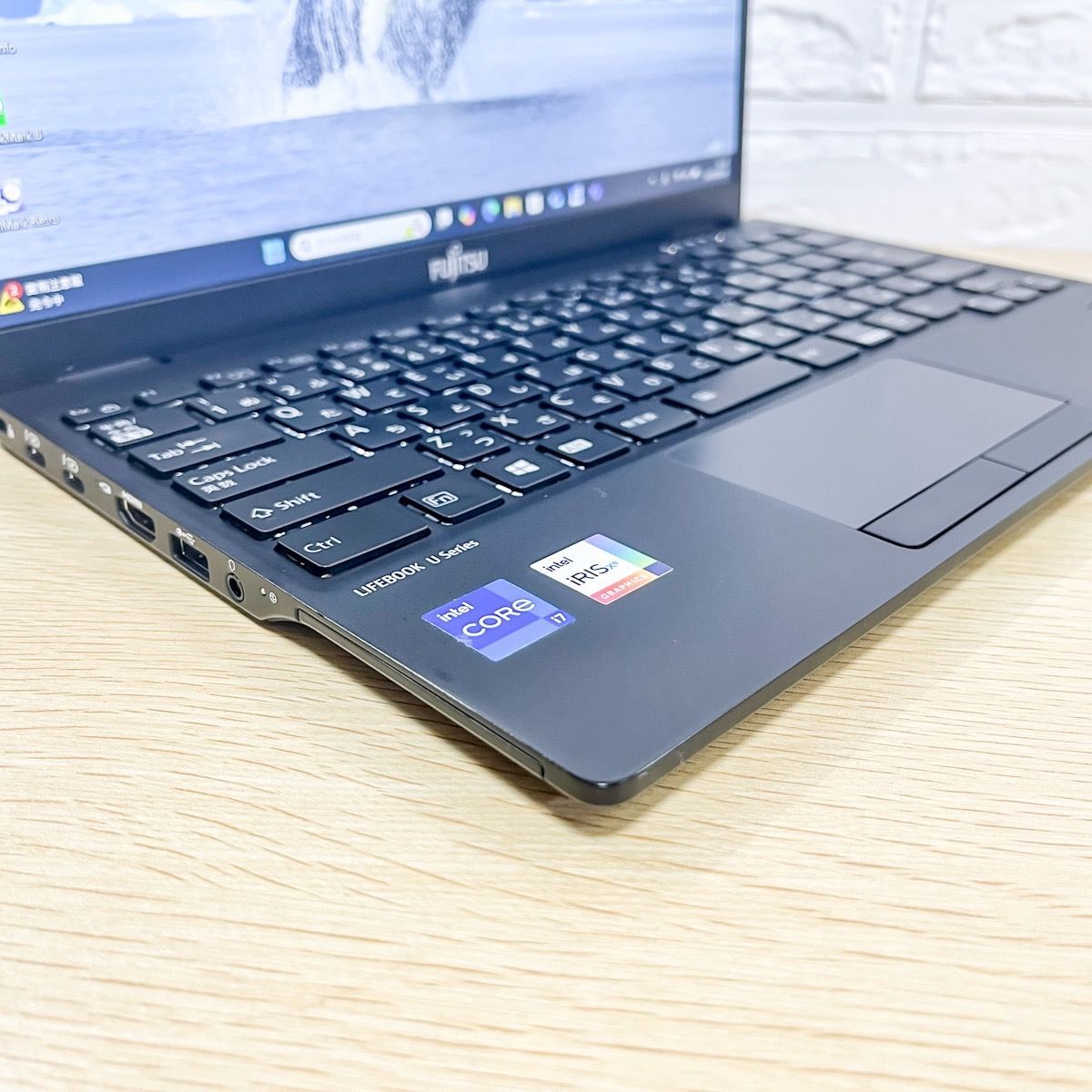 軽量☆843g】富士通 Fujitsu LIFEBOOK U9311/F 第11世代 Core i7