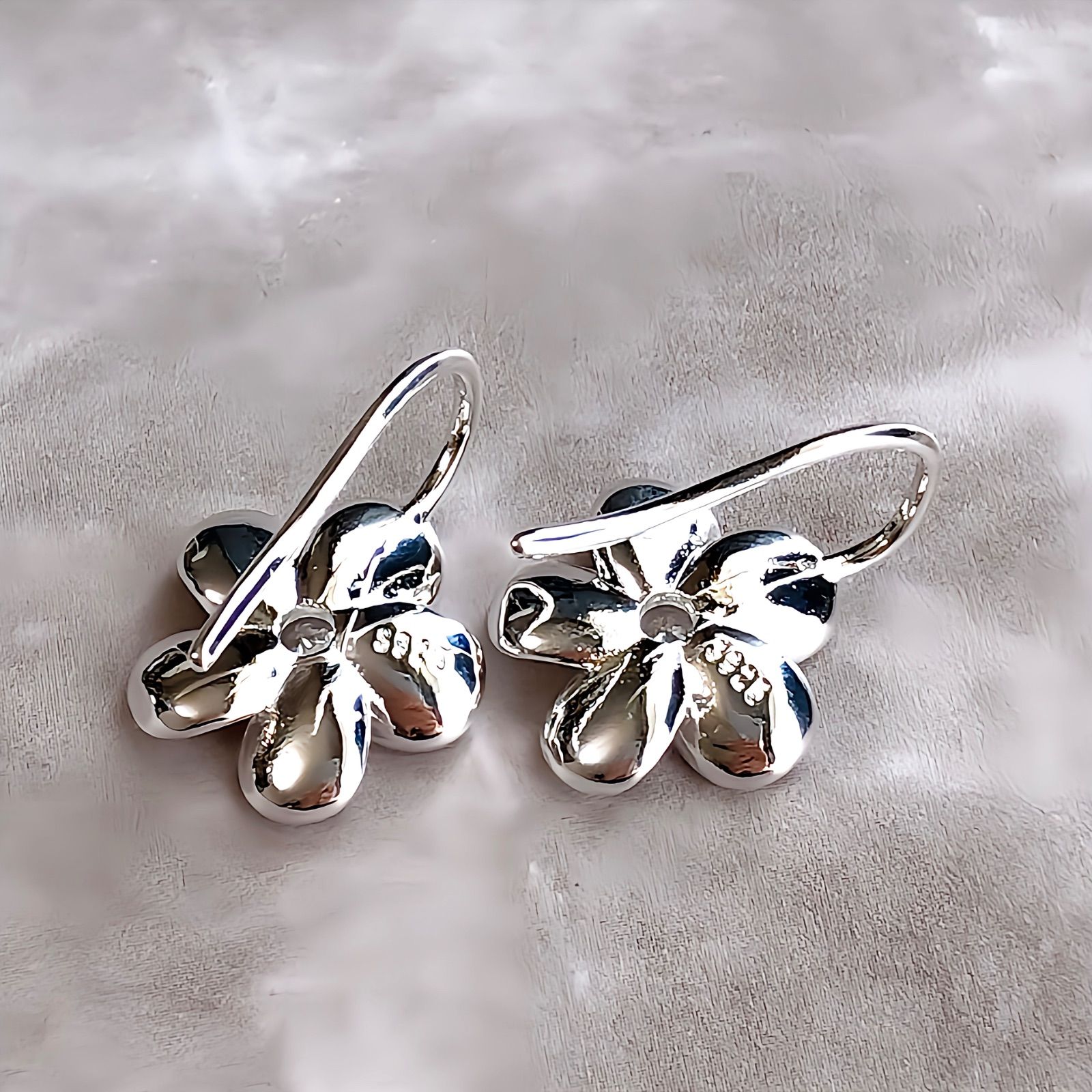 ヒトデ クリアメイド スタッズ ピアス ハワイ BellaAnela #378 ヒトデのピアス