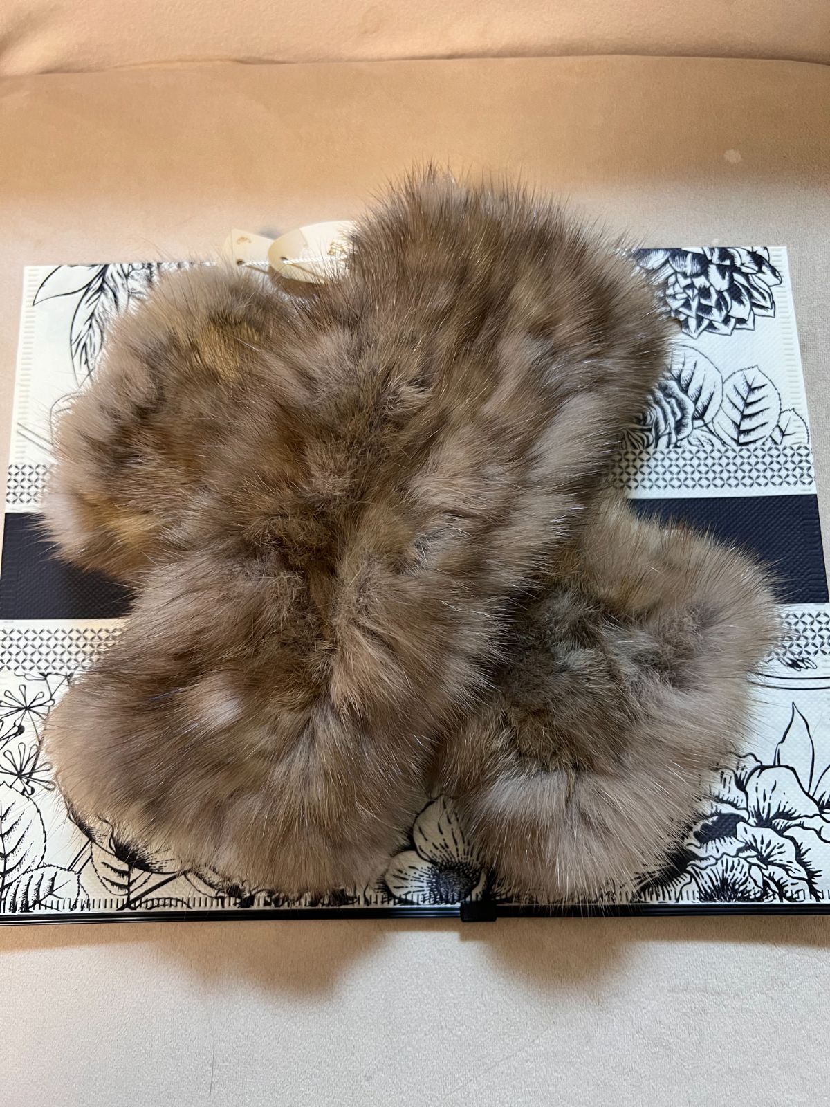 新品 限定 上質なセーブル編み込みアームウォーマー防寒グローブ/毛皮