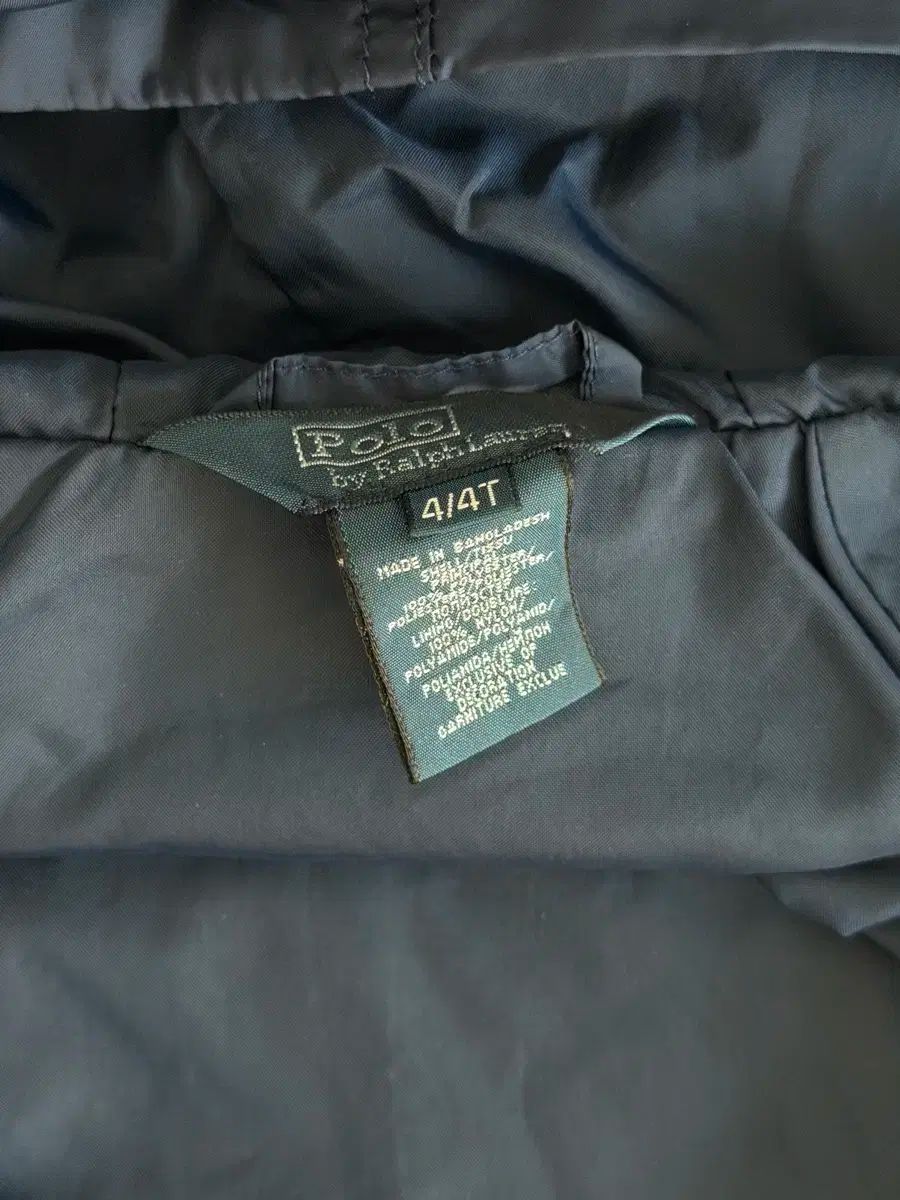 ウィンドブレーカー