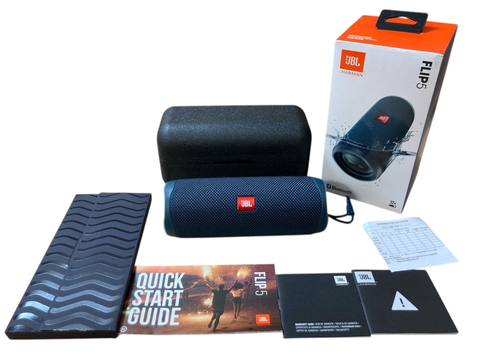 オーディオ機器 JBL FLIP5 ワイヤレススピーカー Bluetooth 防水 HARMAN 音だしのみ