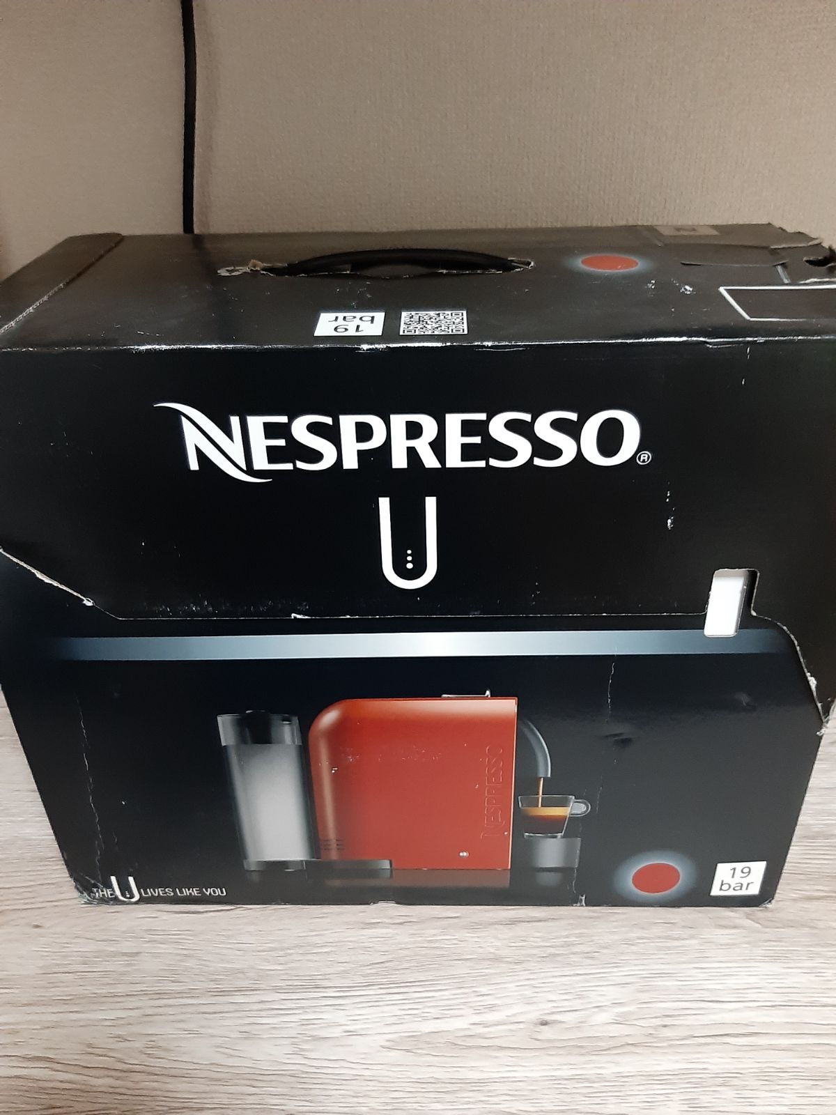 熱い販売 NESPRESSO ネスプレッソ U C50 コーヒーメーカー