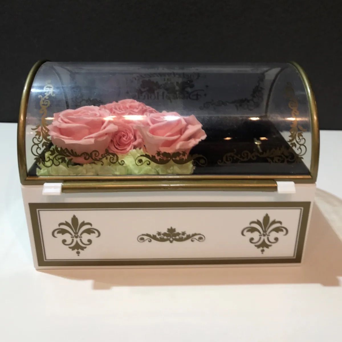ディズニー　アンバサダーホテル　オルゴール ディズニーホテルのプリザーブドフラワー”オルゴール | みかんさん家