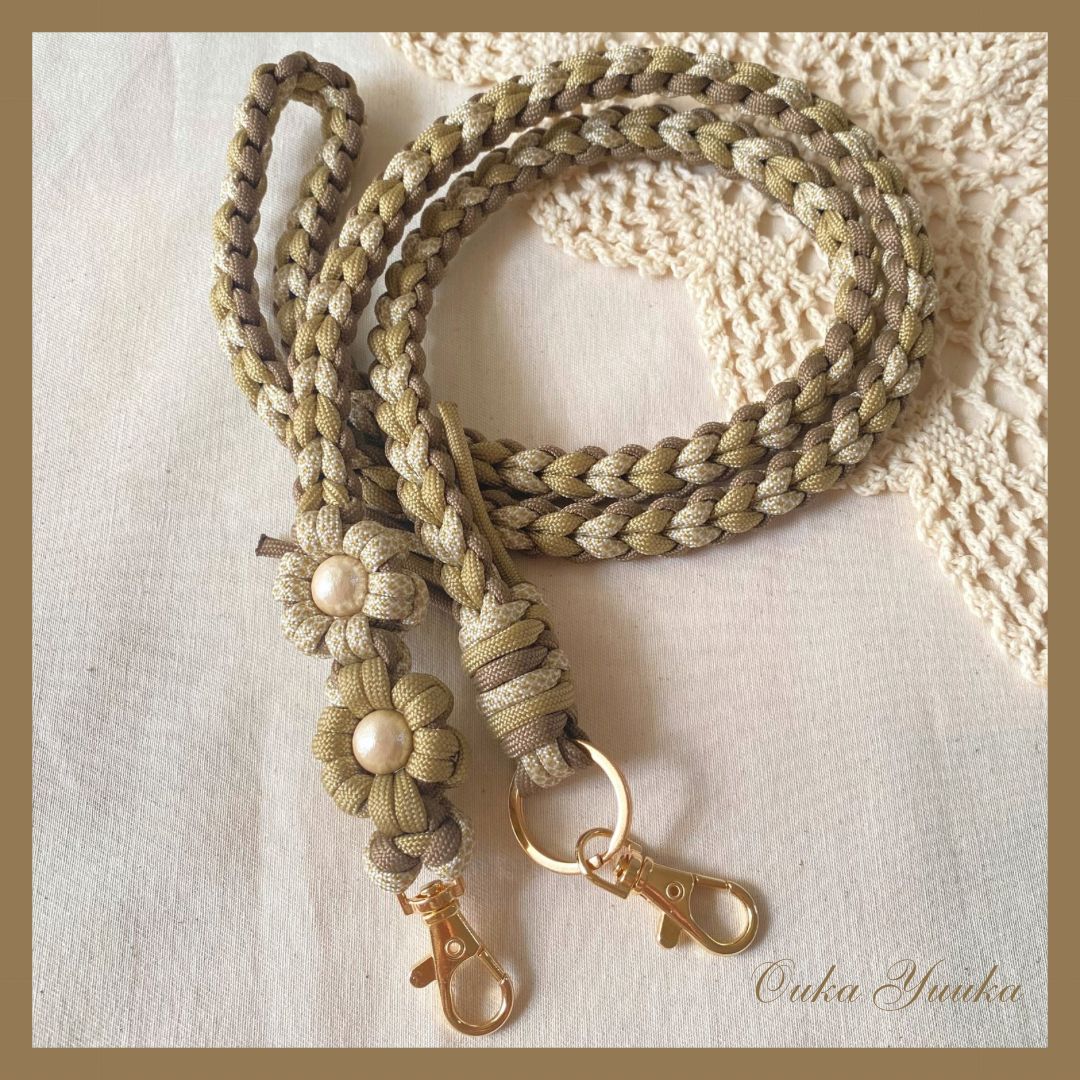 ケヤキ】パラコード スマホショルダー ストラップ ハンドメイド お花