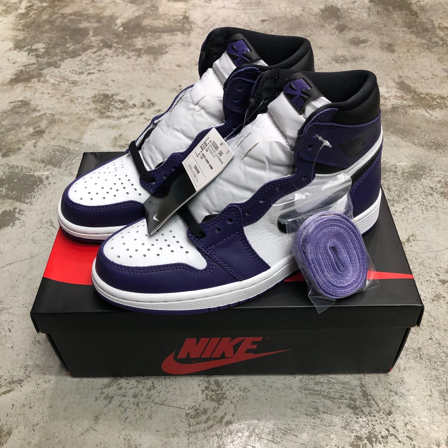 国内正規 新品 NIKE AIR JORDAN 1 RETRO HIGH OG COURT PURPLE 555088 