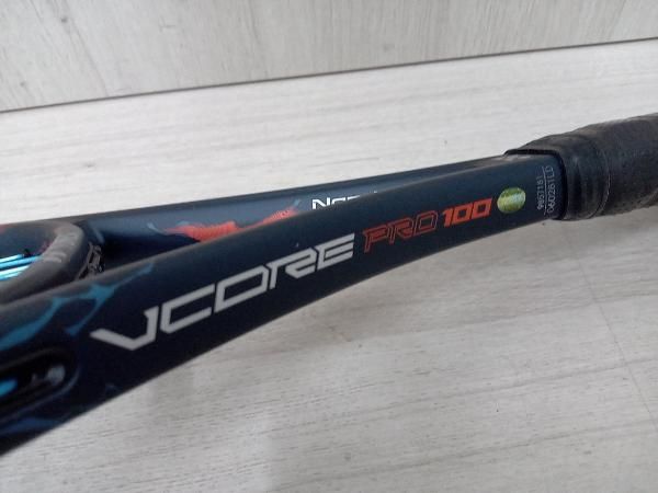 YONEX