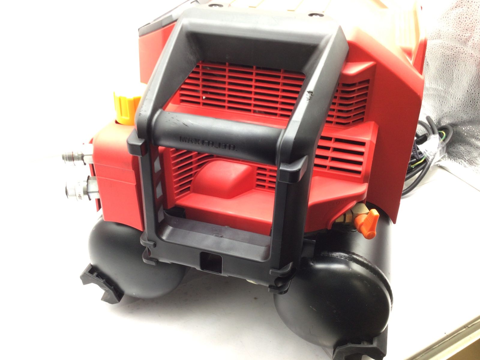 品 MAX マックス エアコンプレッサー AK-HL1310E レッド AK98470 IT7TBUC8YS6O エコツール笠寺店 M02 HRDEVELOPMENT_JP