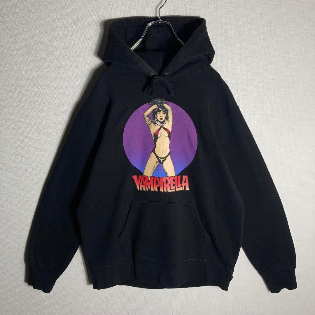 【木村拓哉着用】SUPREME プルオーバーパーカー ヴァンピレラ 黒 L 木村拓哉着用】SUPREME プルオーバーパーカー ヴァンピレラ 黒 L