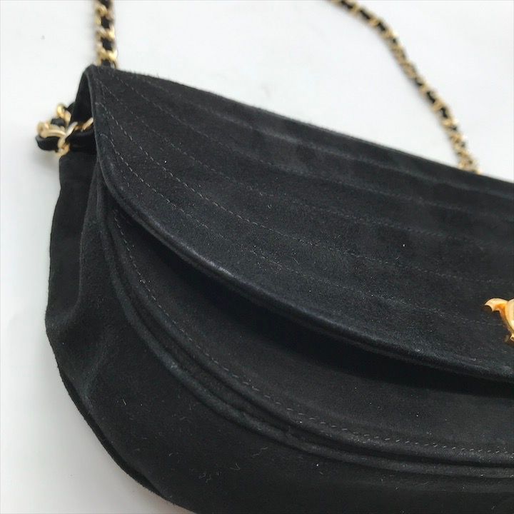 美品 CHANEL シャネル ココマーク スエード ハーフムーン ターンロック