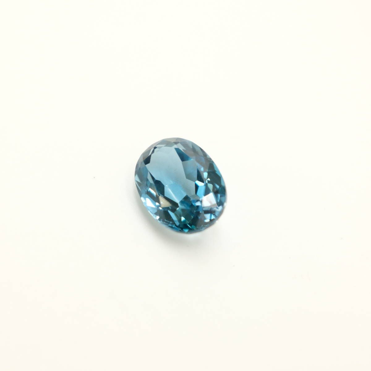 スイスブルートパーズ ハートカット 重さ29.93ct 380)ソ付 大粒 スイス
