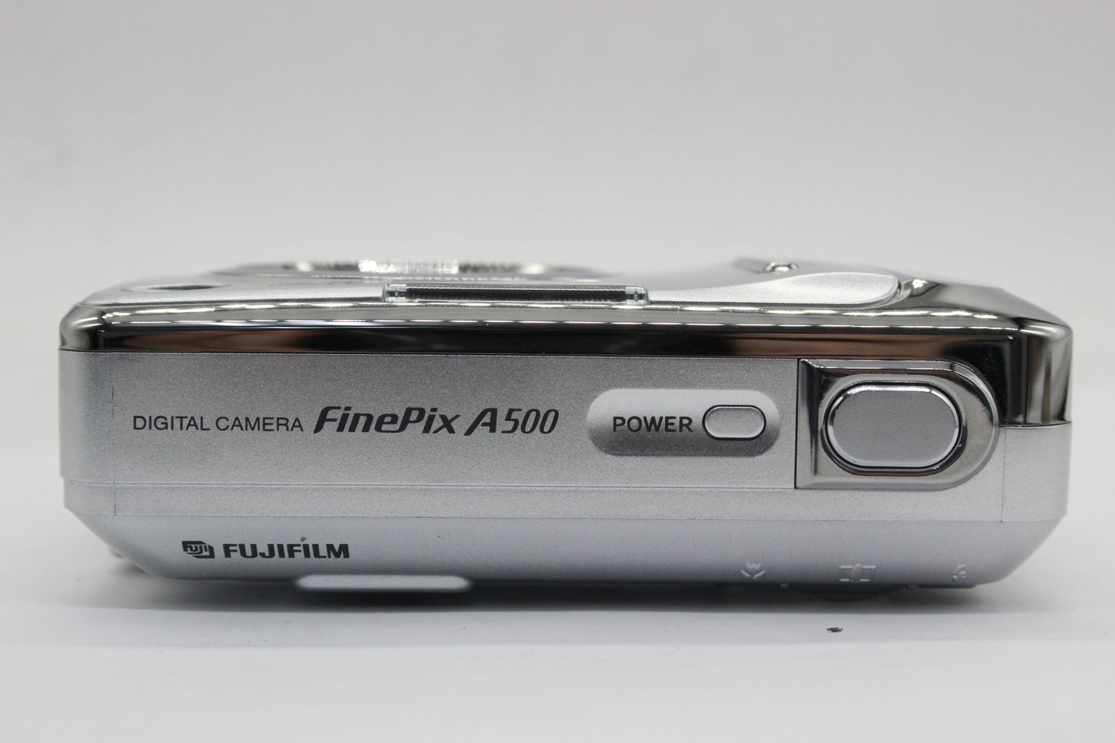 美品 返品保証】 【便利な単三電池で使用可】フジフィルム Fujifilm Finepix A500 3x 元箱付き コンパクトデジタルカメラ v853  - メルカリ