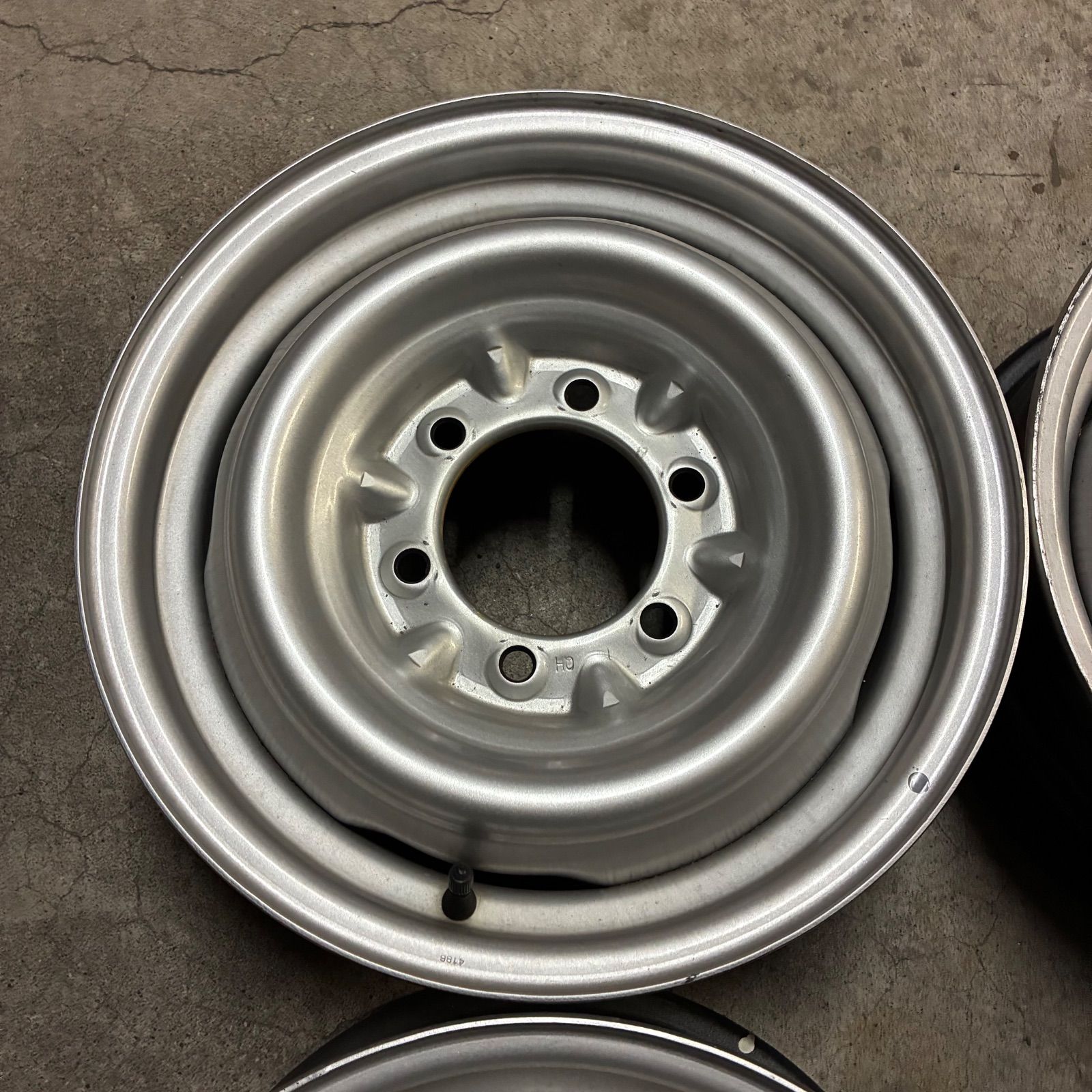 ハイエース新車外し15インチ（鉄製） 楽天市場】トヨタ ハイエース 純正スチールホイール 15インチ 4