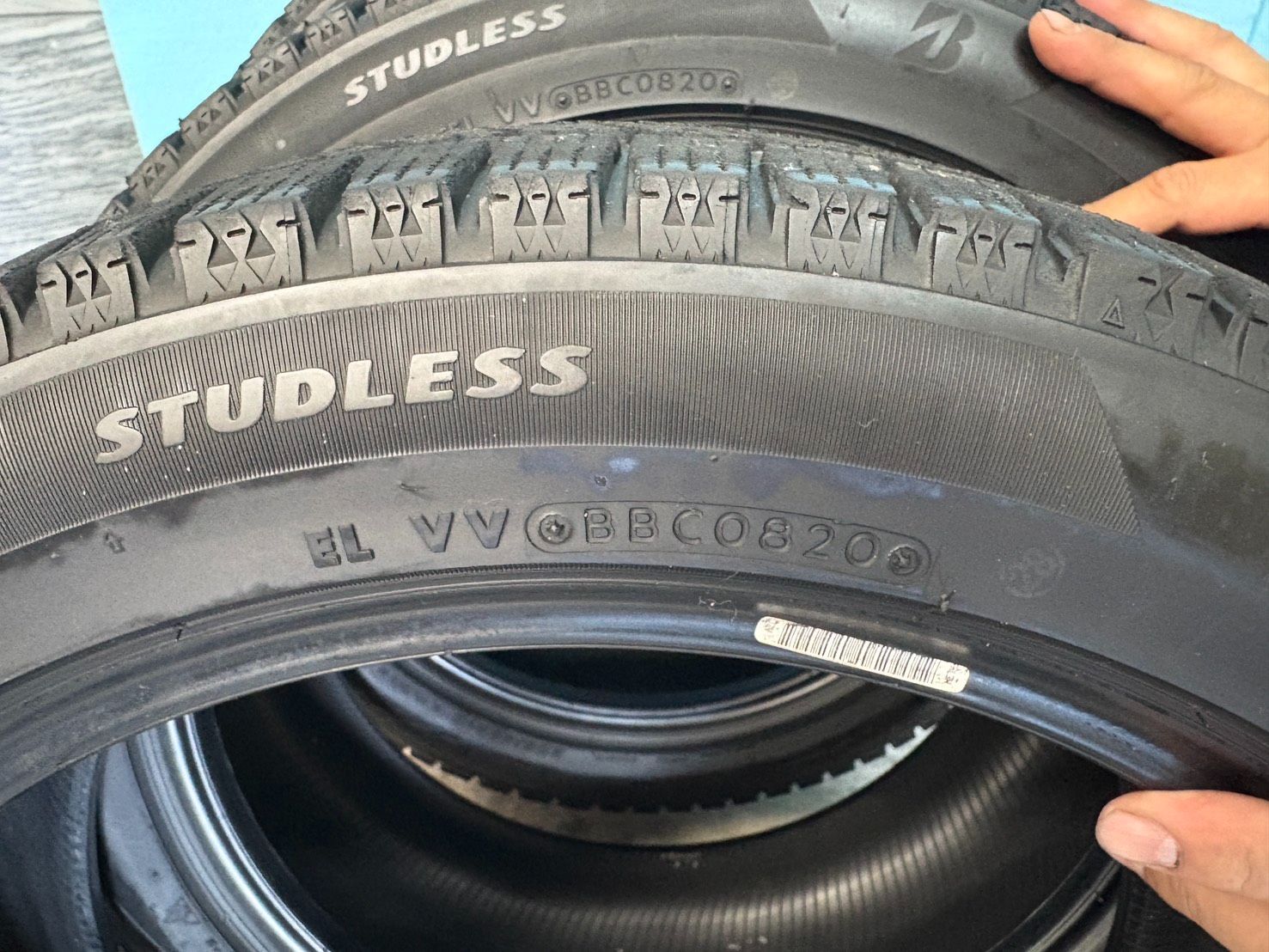 【送料込】235/45R18 BSブリザックVRX2 スタッドレスタイヤ4本 235/45/R18 VRX2 スタッドレス ブリヂストン BLIZZAK VRX2 18インチ 4