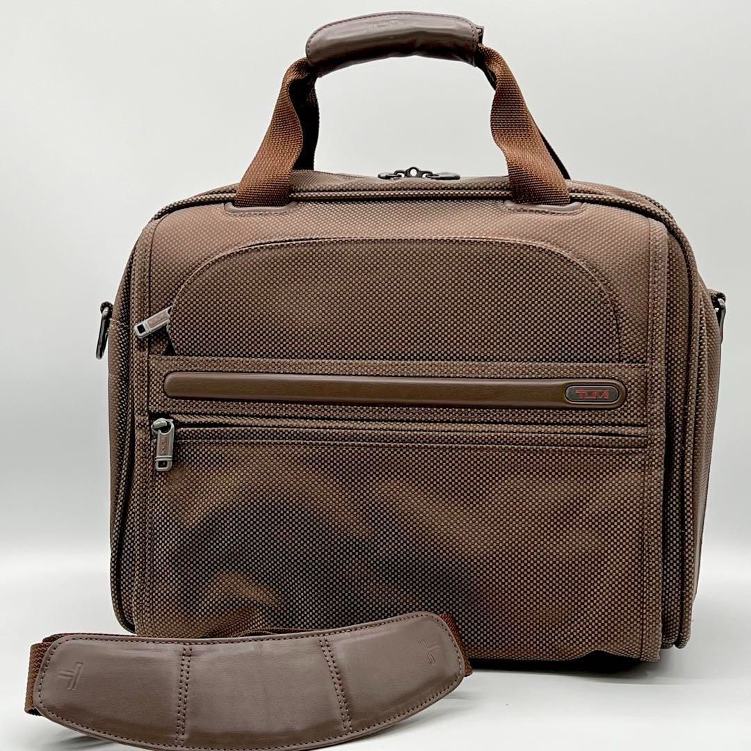 ✨️廃盤✨️美品✨️TUMI Alpha トラベルバッグ ビジネスバッグ 茶色  
