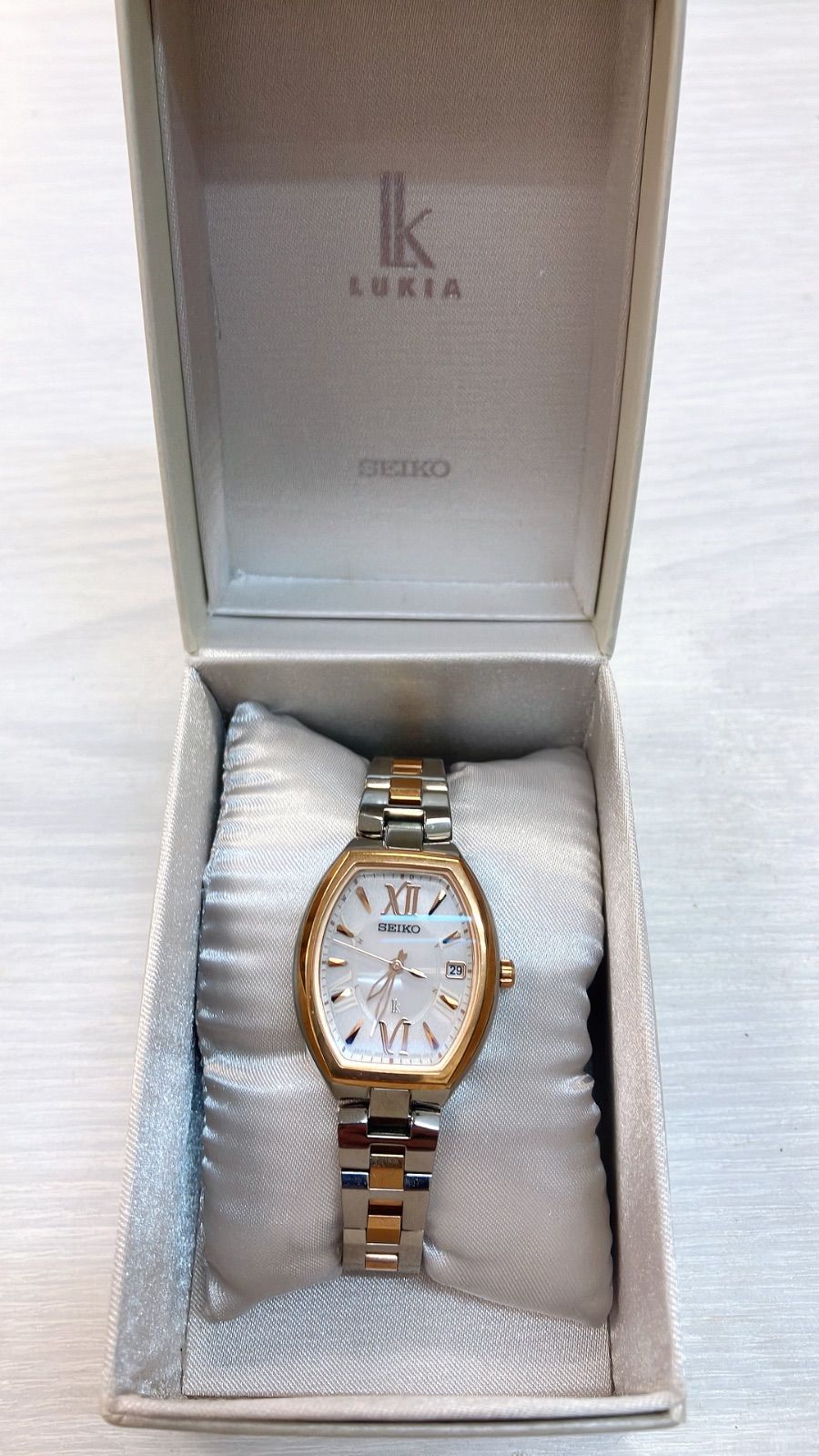 SEIKO LUKIA ルキア 1B22-0BY0 レディース腕時計 ソーラー電波