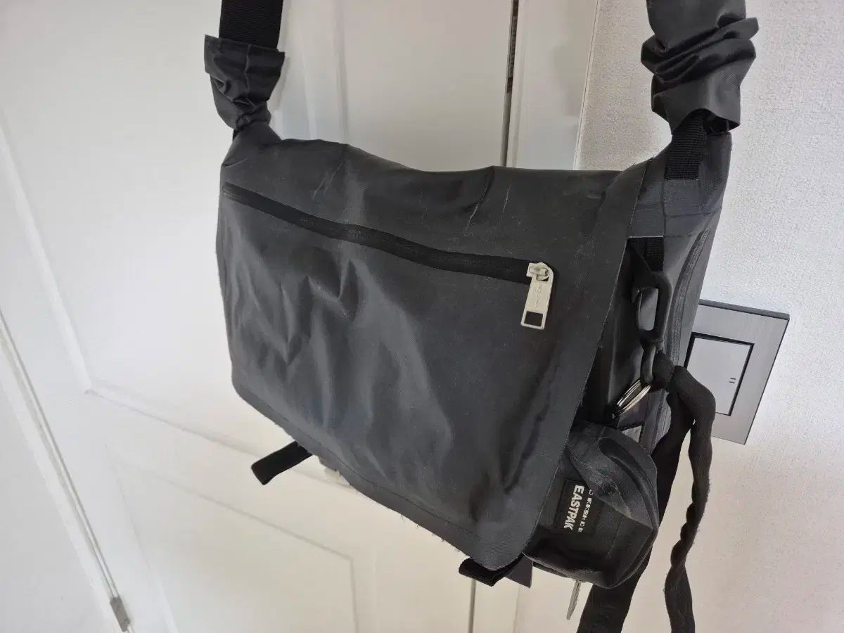 リックオウエンス x イーストパック コラボ メッセンジャーバッグ DRKSHDW