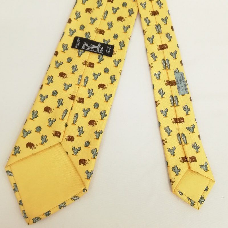 HERMES イエロー ネクタイ HERMES エルメス カデナ柄ネクタイ イエロー系 全長145.5cm