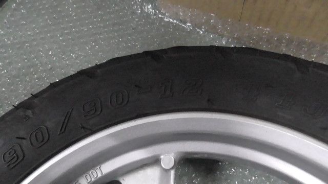 ギア4スト UA08J-045xxx の フロントホイール タイヤ付 1761184794 BRIGHTFACE_UK