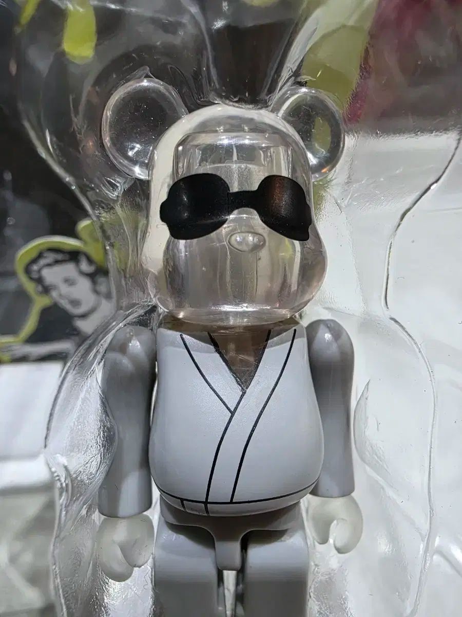 トイザらス 限定 ユニバーサル スタジオ モンスター BE@RBRICK(ベア