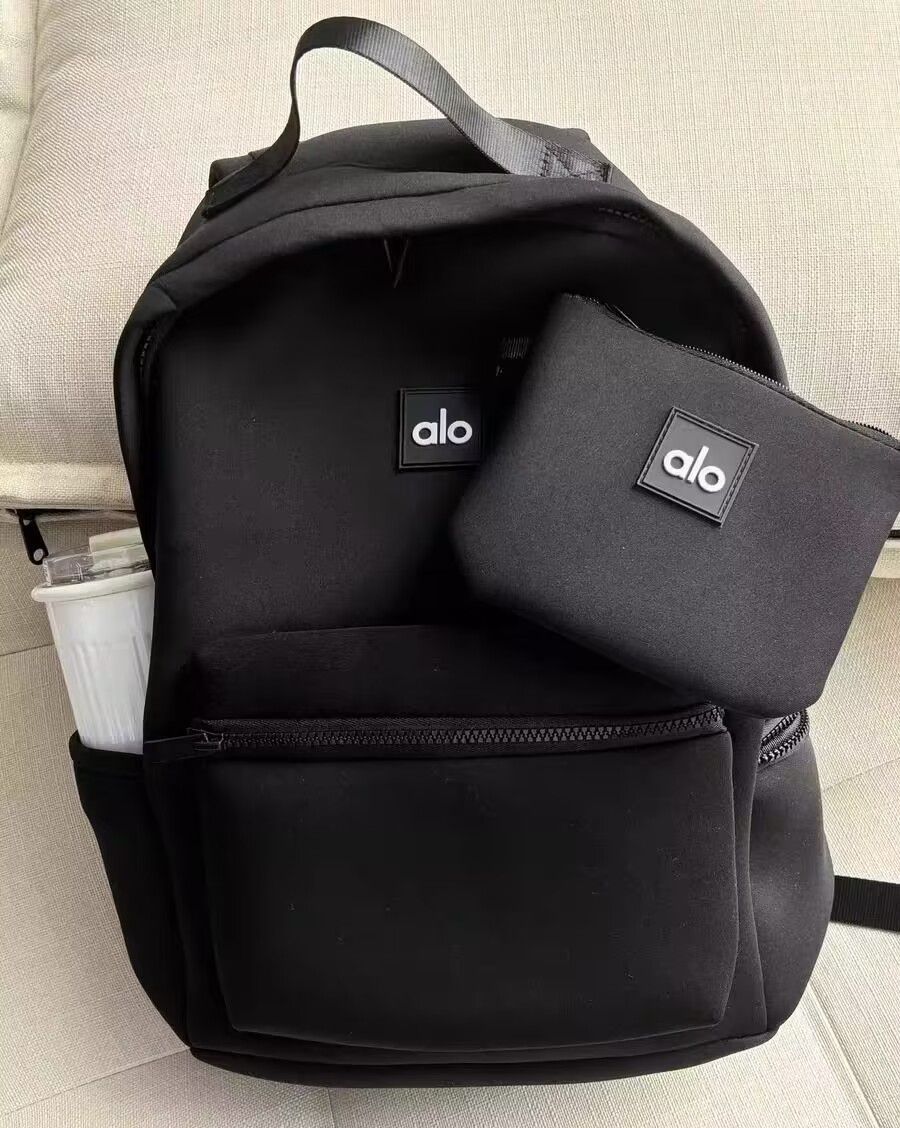 新品未使用 alo yoga バックパック Backpack アローヨガ