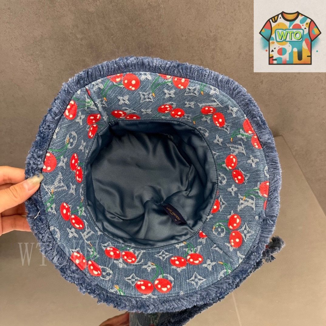 超美品！ルイヴィトン♡ LUIS VUITTON 入手困難ファー　キャップ Louis Vuitton / LV ルイ・ヴィトン 刺繍 フィッシャーマン