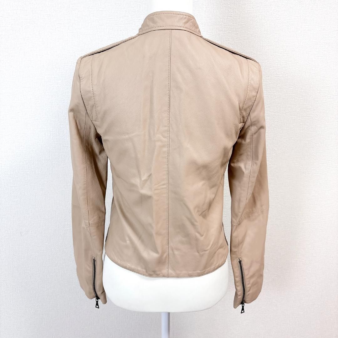 ジップアップ S