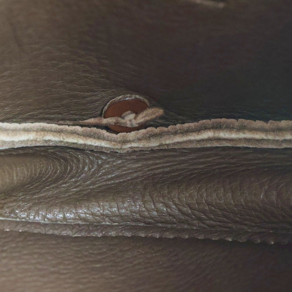 ゴローズ SVコンチョ付き腰掛け丸型フリンジバッグ