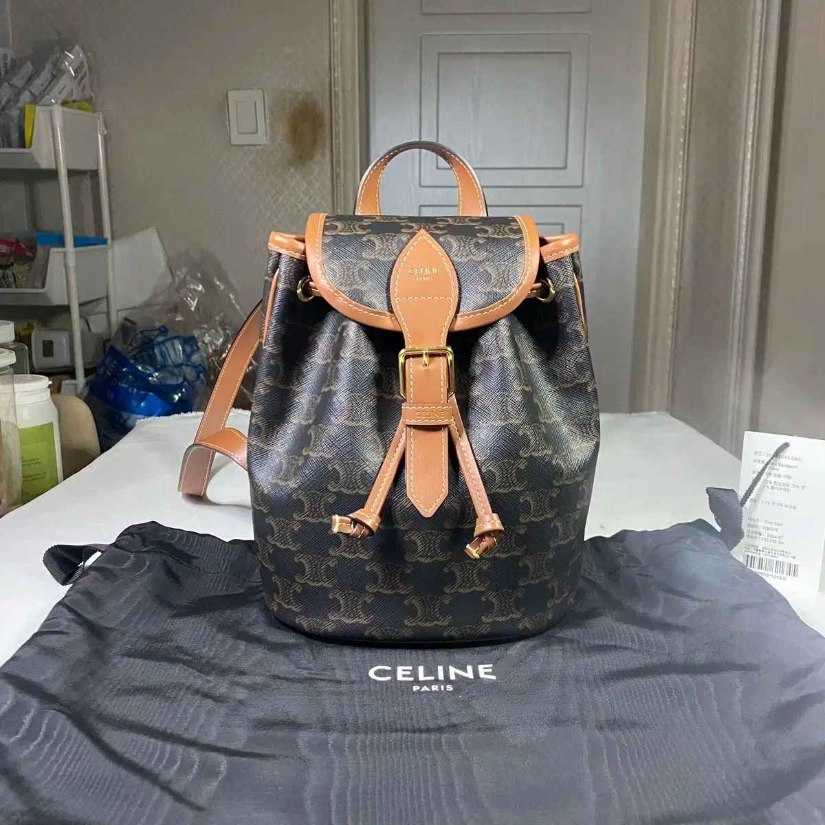 （CELINE）セリーヌ 25 リュックサック 楽天市場】【8/15～18限定・最大2万円OFFクーポン配布中】CELINE