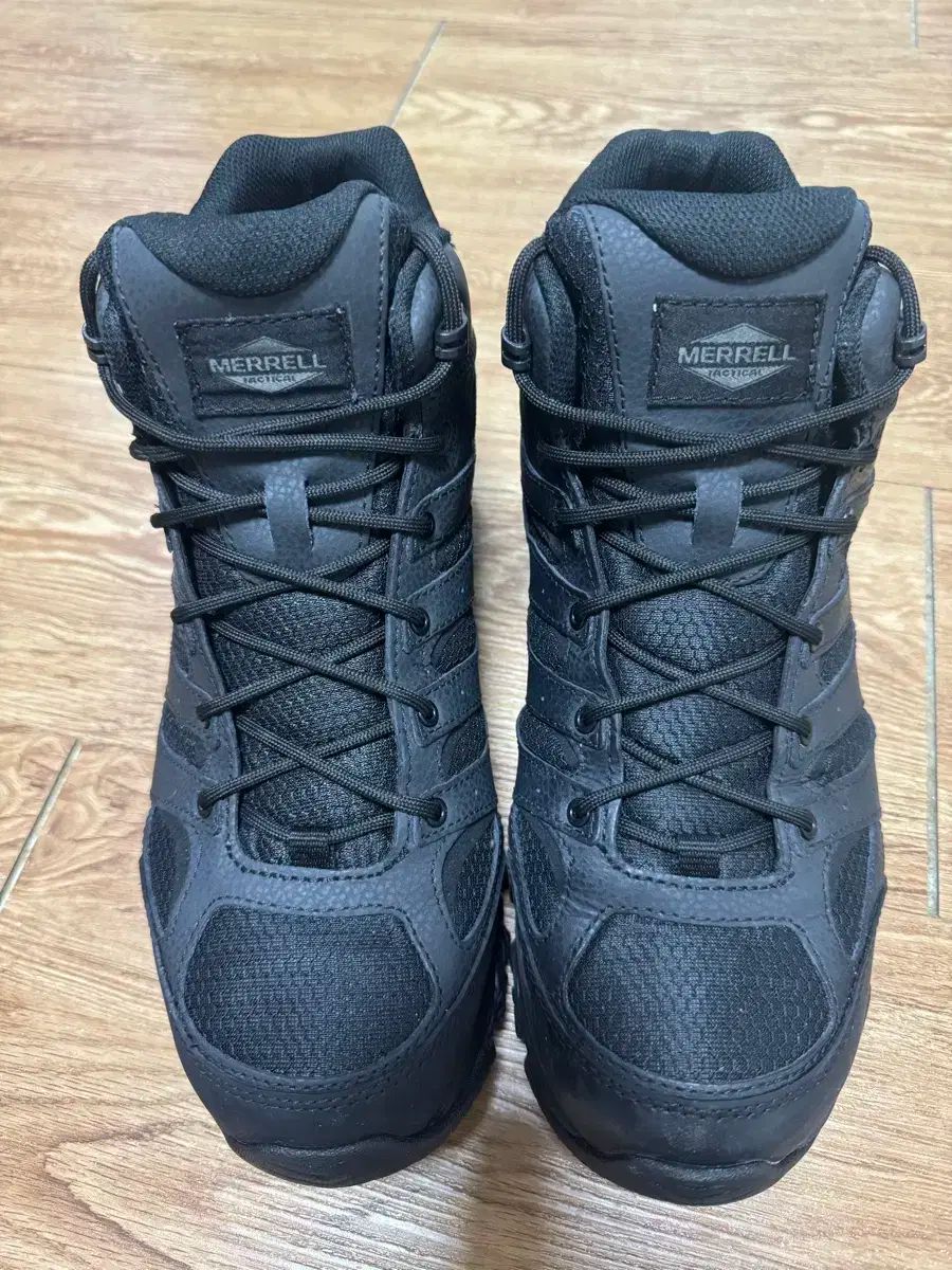 MERRELL メレル 戦術的 モアブ 3 285