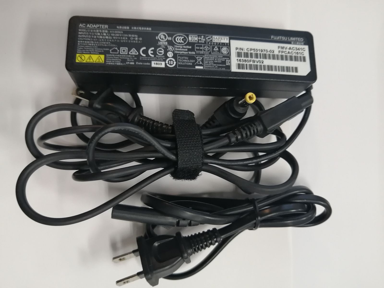 FUJITSU 純正ACアダプターFMV-AC341C 19V3.42A 50個 - PC周辺機器