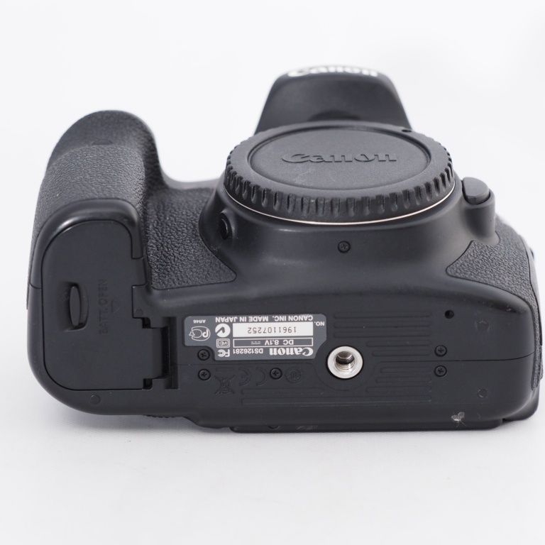 r*n様 Canon EOS 60D デジタル一眼レフカメラ camerart-shop_canon-eos-60d-wr