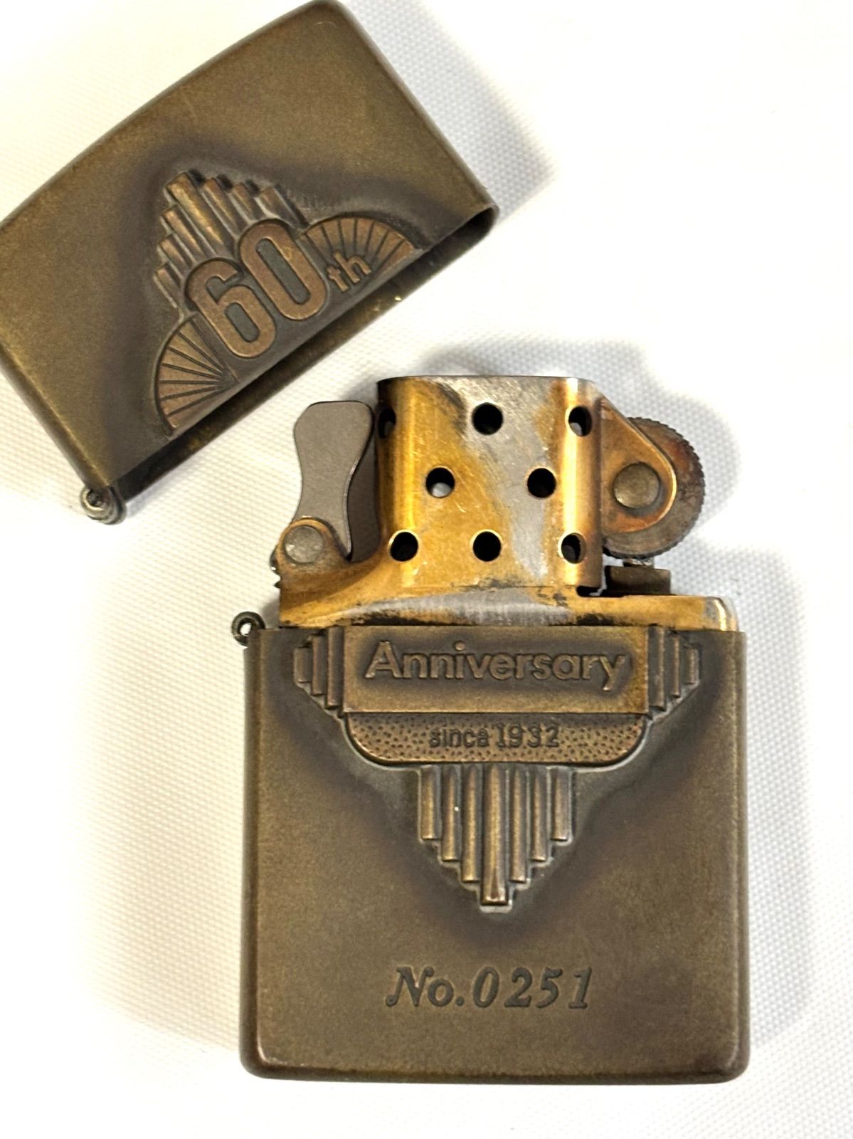 Zippo 60th Anniversary 1932-1992 ケース付き新品 Zippo 60th Anniversary 1932-1992 ケース付き新品 15-01/NN/ZIPPO