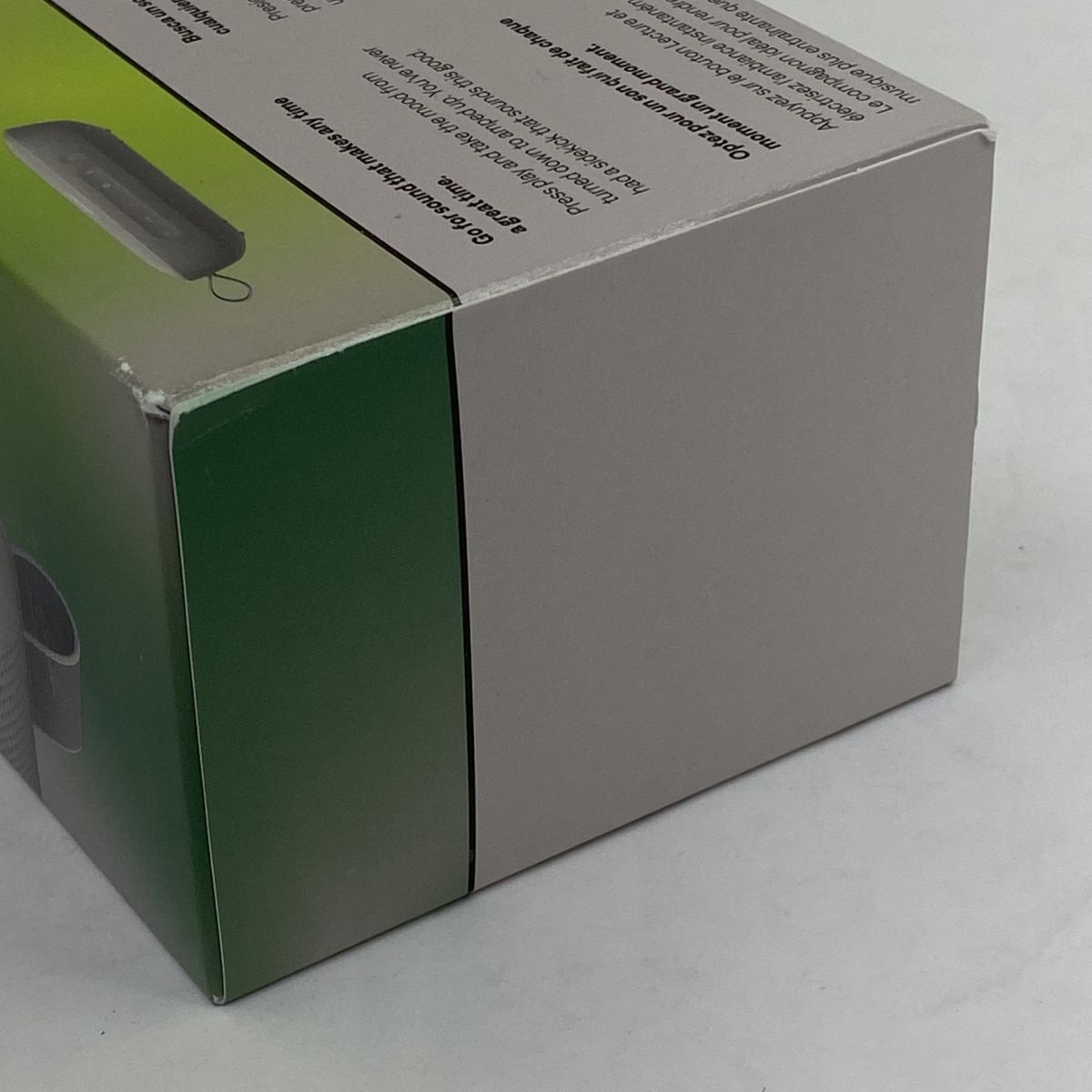 ポータブルスピーカー